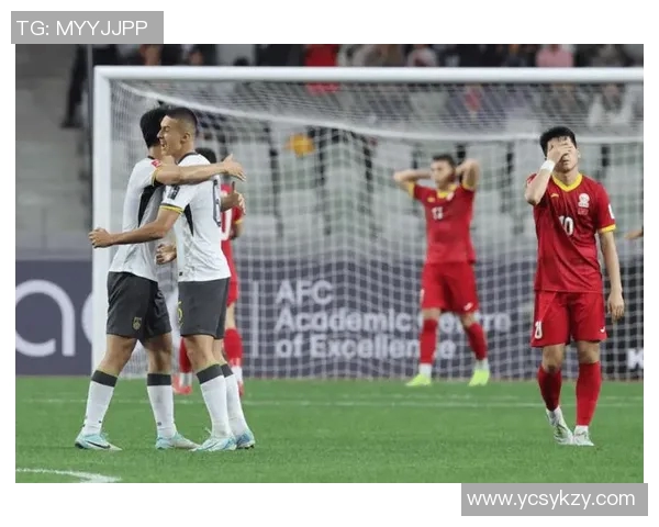 杭州足球队比赛经验引发热议球迷对战术选择和球员表现展开激烈讨论