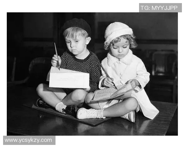 足球明星心中的童年偶像揭秘他们的成长故事与梦想启航